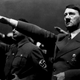 Imagen: Hitler con uniforme.